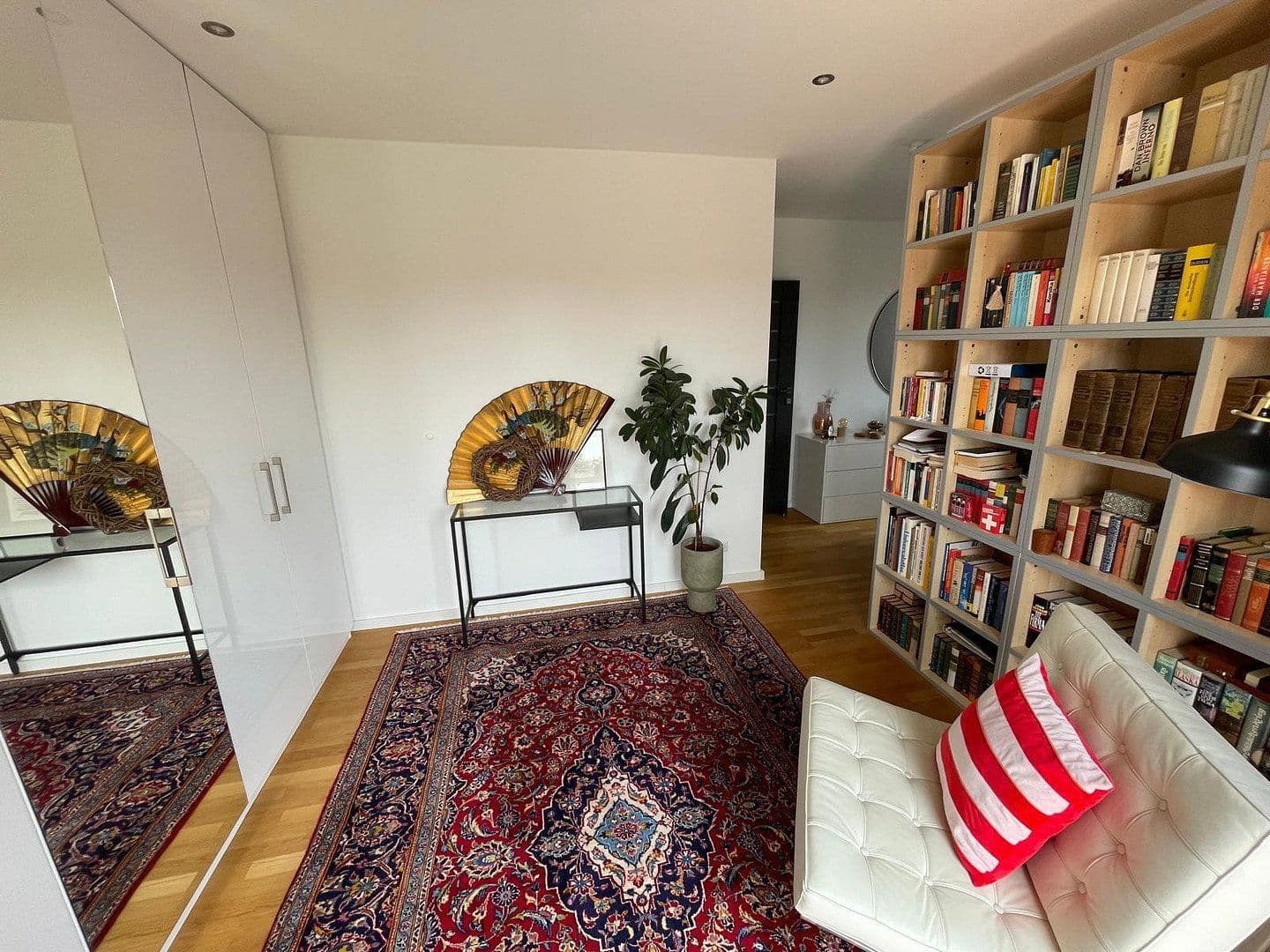 Predaj bytu 4-izbový 125 m², Weinbergstraße 7, Tegernheim, Bavorsko Predaj bytu 4-izbový 125 m², Weinbergstraße 7, Tegernheim, Bavorsko