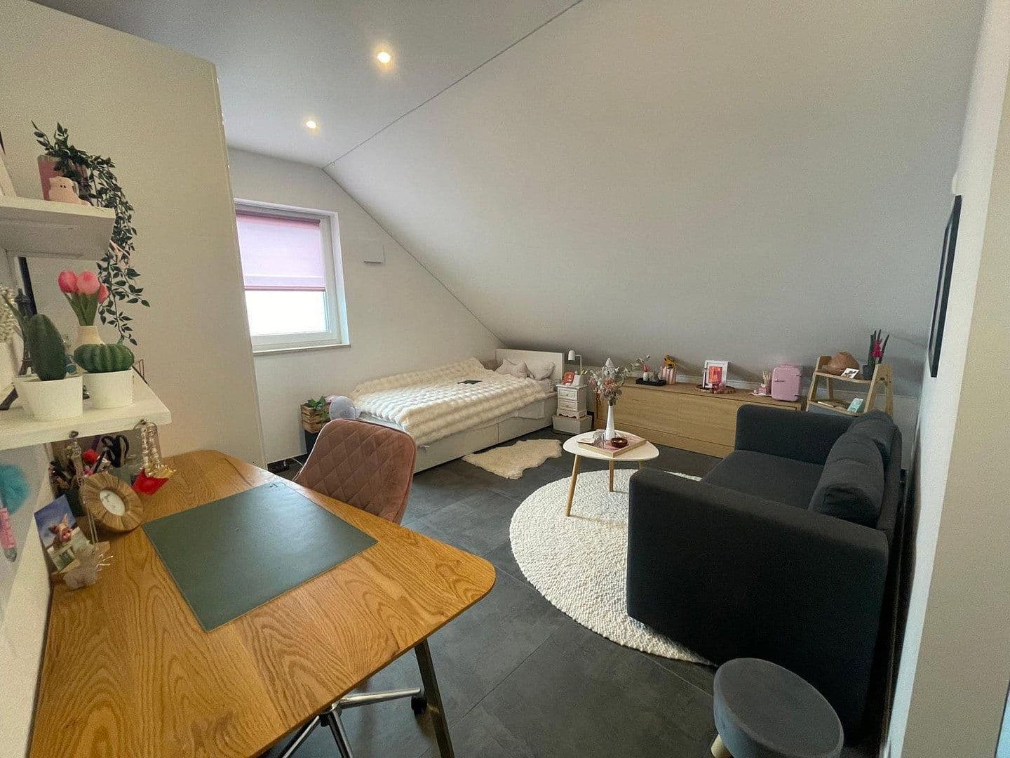 Predaj bytu 4-izbový 125 m², Weinbergstraße 7, Tegernheim, Bavorsko Predaj bytu 4-izbový 125 m², Weinbergstraße 7, Tegernheim, Bavorsko