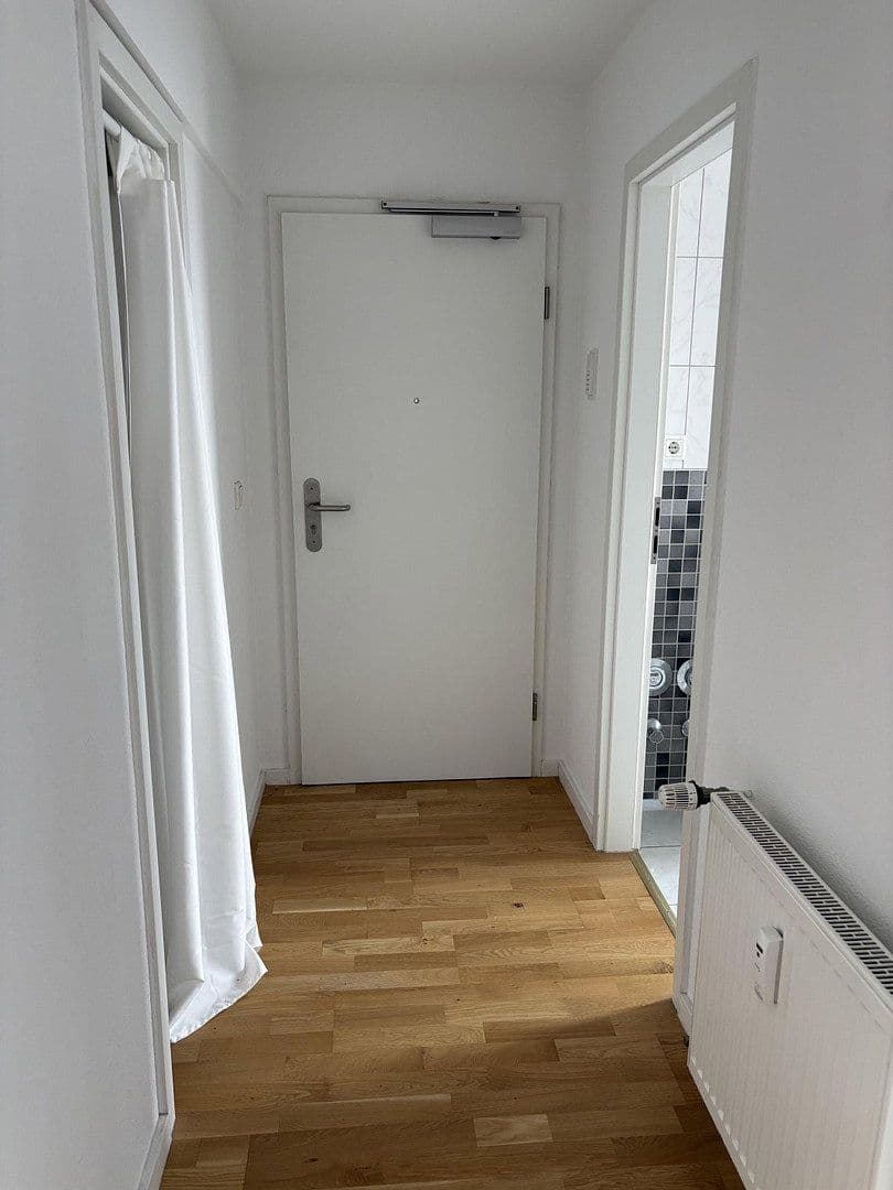 Prenájom bytu 2-izbový 49 m², Frankfurt, Hesensko Prenájom bytu 2-izbový 49 m², Frankfurt, Hesensko