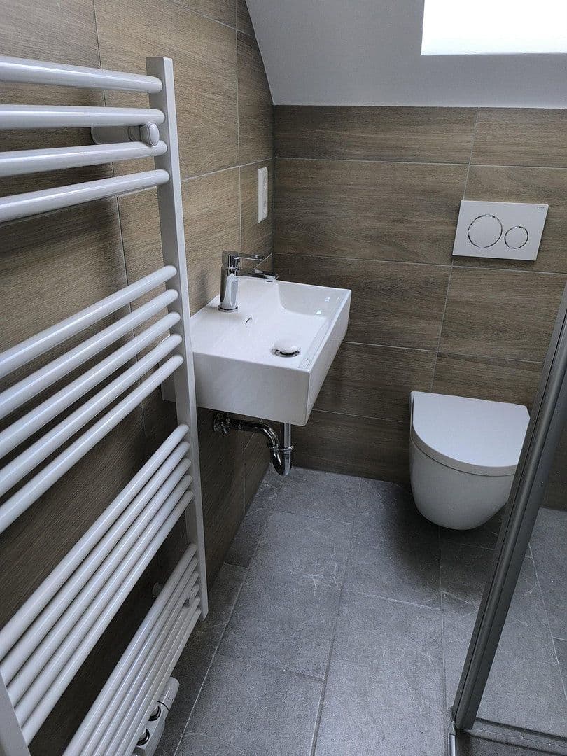 Prenájom bytu 3-izbový 65 m², Göppingen, Bádensko-Wurttembersko Prenájom bytu 3-izbový 65 m², Göppingen, Bádensko-Wurttembersko
