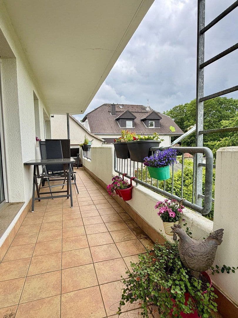 Prenájom bytu 3-izbový 88 m², Opladener Straße 102, Leverkusen, Severné Porýnie - Westfálsko Prenájom bytu 3-izbový 88 m², Opladener Straße 102, Leverkusen, Severné Porýnie - Westfálsko