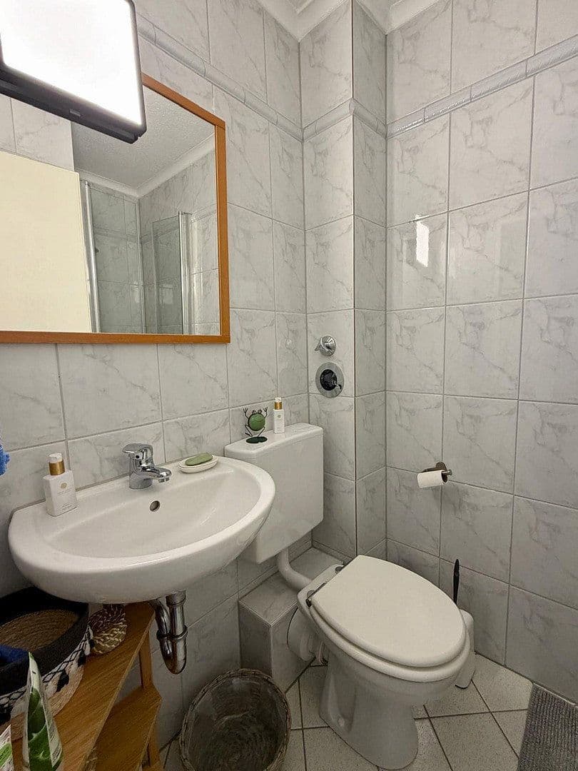 Prenájom bytu 3-izbový 88 m², Opladener Straße 102, Leverkusen, Severné Porýnie - Westfálsko Prenájom bytu 3-izbový 88 m², Opladener Straße 102, Leverkusen, Severné Porýnie - Westfálsko
