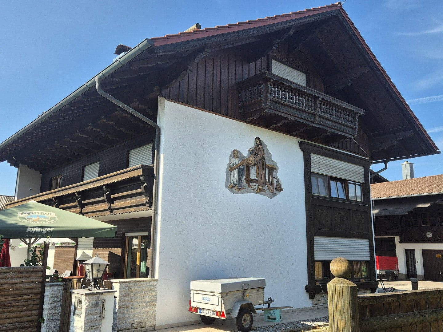 Prenájom domu 235 m², pozemok 450 m², Grafinger Str. 40, Grafing, Bavorsko Prenájom domu 235 m², pozemok 450 m², Grafinger Str. 40, Grafing, Bavorsko