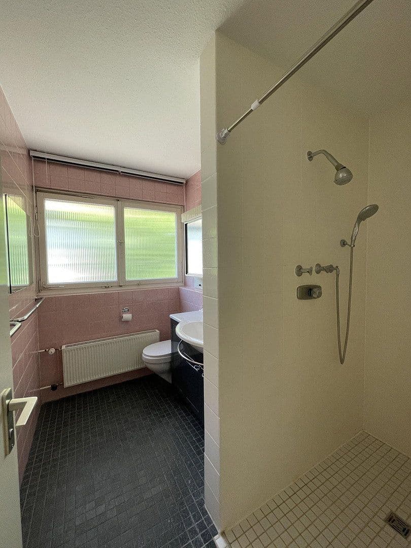 Predaj domu 410 m², pozemok 1.100 m², Korntal-Münchingen, Bádensko-Wurttembersko Predaj domu 410 m², pozemok 1.100 m², Korntal-Münchingen, Bádensko-Wurttembersko