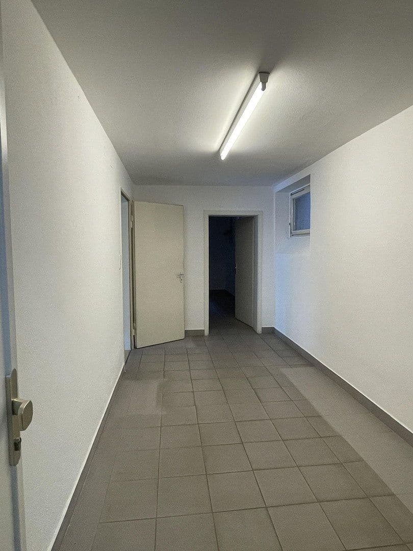 Predaj domu 410 m², pozemok 1.100 m², Korntal-Münchingen, Bádensko-Wurttembersko Predaj domu 410 m², pozemok 1.100 m², Korntal-Münchingen, Bádensko-Wurttembersko