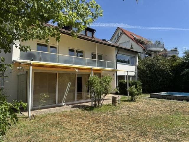 Predaj domu 410 m², pozemok 1.100 m², Korntal-Münchingen, Bádensko-Wurttembersko Predaj domu 410 m², pozemok 1.100 m², Korntal-Münchingen, Bádensko-Wurttembersko