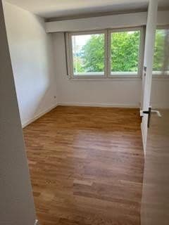 Predaj domu 410 m², pozemok 1.100 m², Korntal-Münchingen, Bádensko-Wurttembersko Predaj domu 410 m², pozemok 1.100 m², Korntal-Münchingen, Bádensko-Wurttembersko