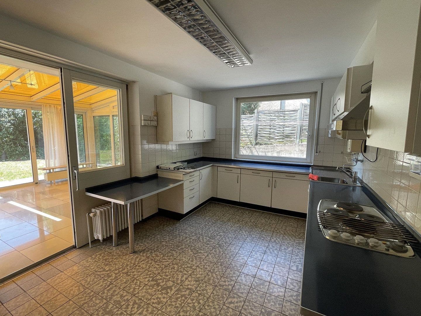 Predaj domu 410 m², pozemok 1.100 m², Korntal-Münchingen, Bádensko-Wurttembersko Predaj domu 410 m², pozemok 1.100 m², Korntal-Münchingen, Bádensko-Wurttembersko