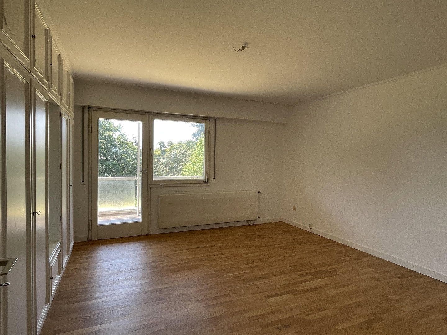 Predaj domu 410 m², pozemok 1.100 m², Korntal-Münchingen, Bádensko-Wurttembersko Predaj domu 410 m², pozemok 1.100 m², Korntal-Münchingen, Bádensko-Wurttembersko