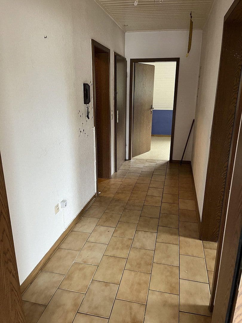 Prenájom bytu 2-izbový 68 m², Trier, Porýnie-Falcko Prenájom bytu 2-izbový 68 m², Trier, Porýnie-Falcko