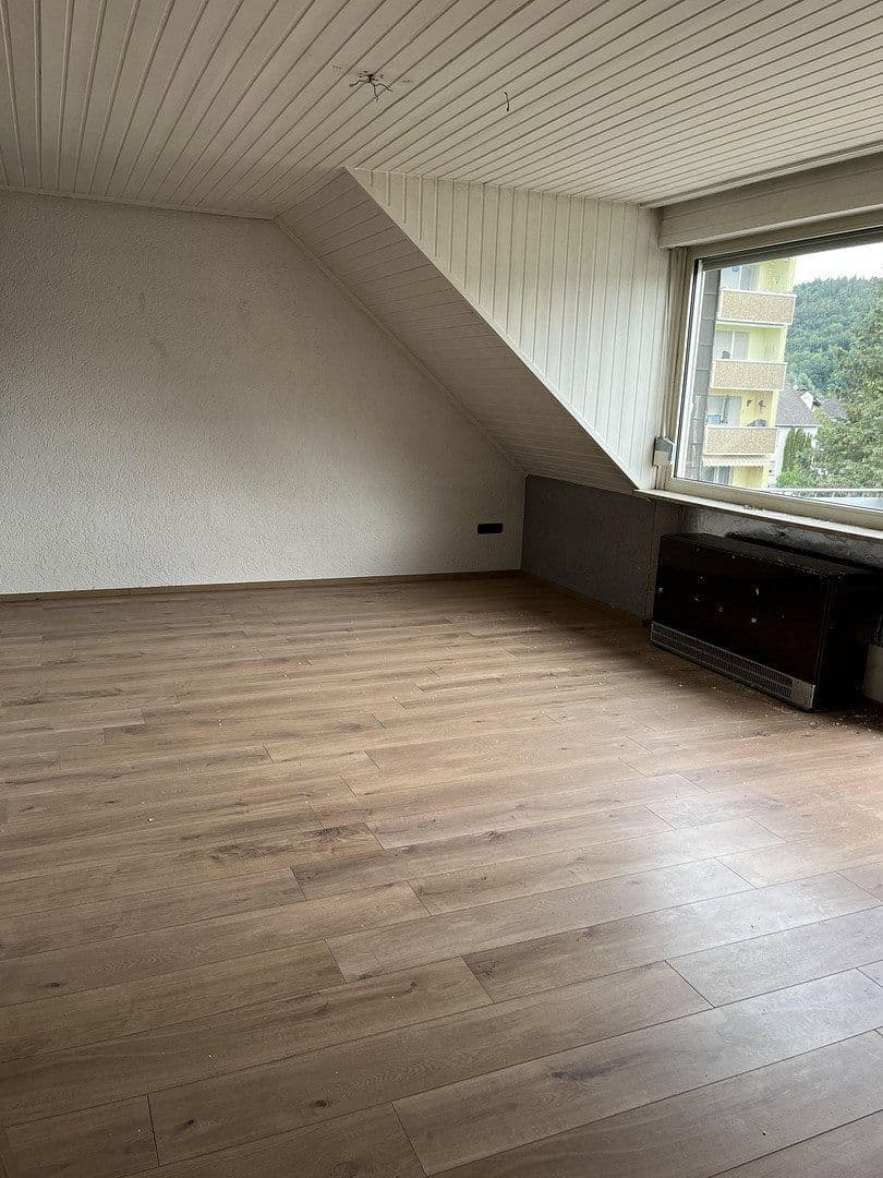 Prenájom bytu 2-izbový 68 m², Trier, Porýnie-Falcko Prenájom bytu 2-izbový 68 m², Trier, Porýnie-Falcko