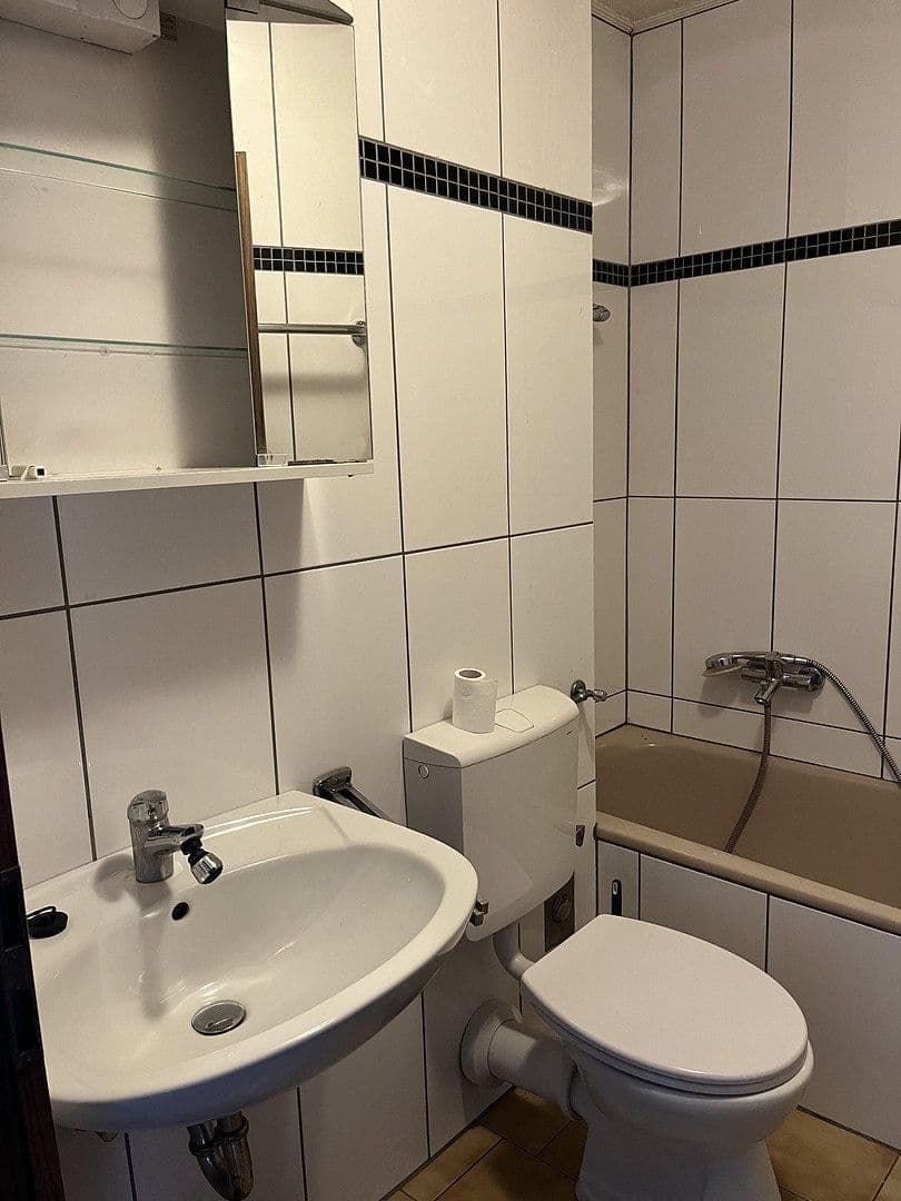Prenájom bytu 2-izbový 68 m², Trier, Porýnie-Falcko Prenájom bytu 2-izbový 68 m², Trier, Porýnie-Falcko