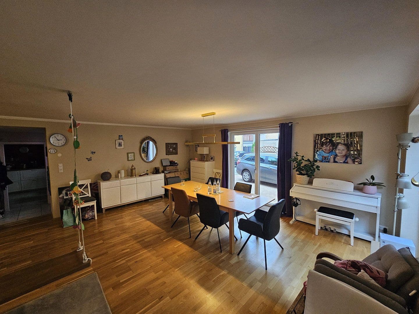 Predaj domu 188 m², pozemok 250 m², Gau-Algesheim, Porýnie-Falcko Predaj domu 188 m², pozemok 250 m², Gau-Algesheim, Porýnie-Falcko