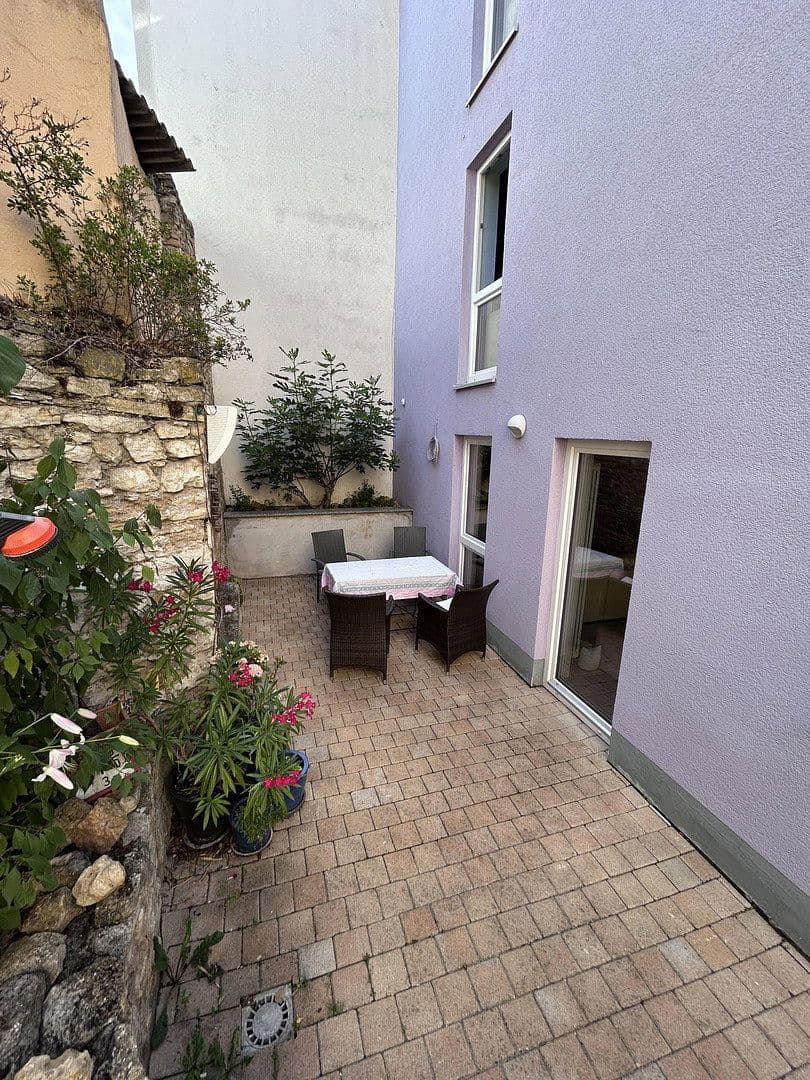 Predaj domu 188 m², pozemok 250 m², Gau-Algesheim, Porýnie-Falcko Predaj domu 188 m², pozemok 250 m², Gau-Algesheim, Porýnie-Falcko
