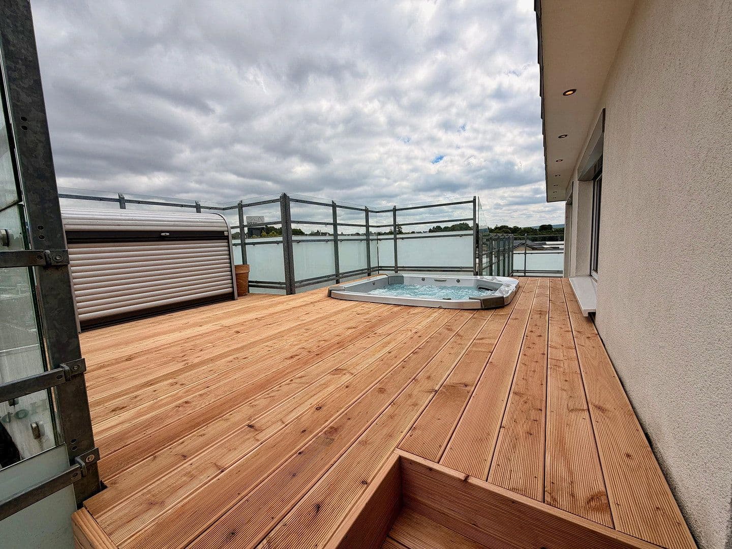 Predaj bytu 4-izbový 196 m², Limburg an der Lahn, Hesensko Predaj bytu 4-izbový 196 m², Limburg an der Lahn, Hesensko