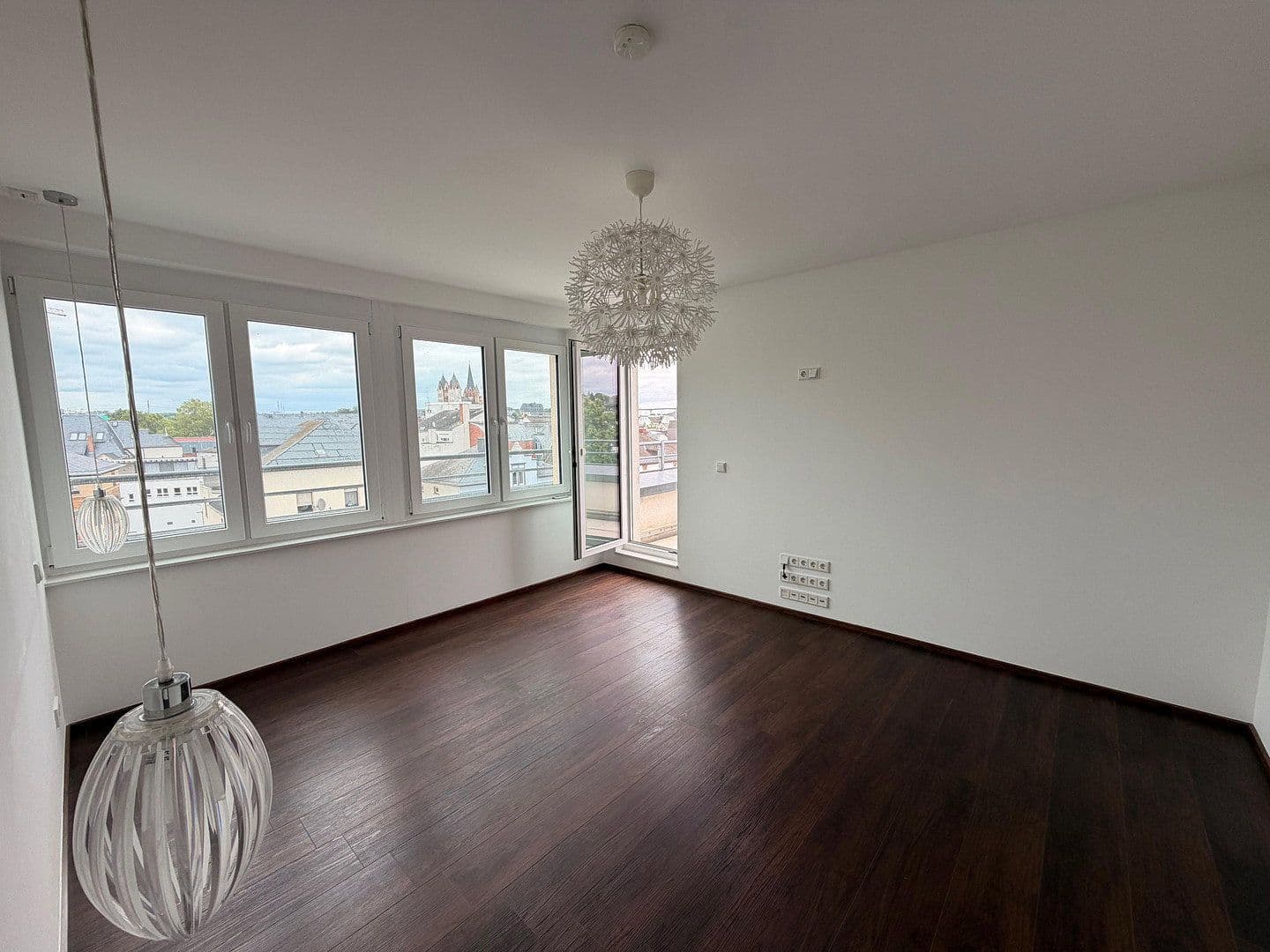 Predaj bytu 4-izbový 196 m², Limburg an der Lahn, Hesensko Predaj bytu 4-izbový 196 m², Limburg an der Lahn, Hesensko