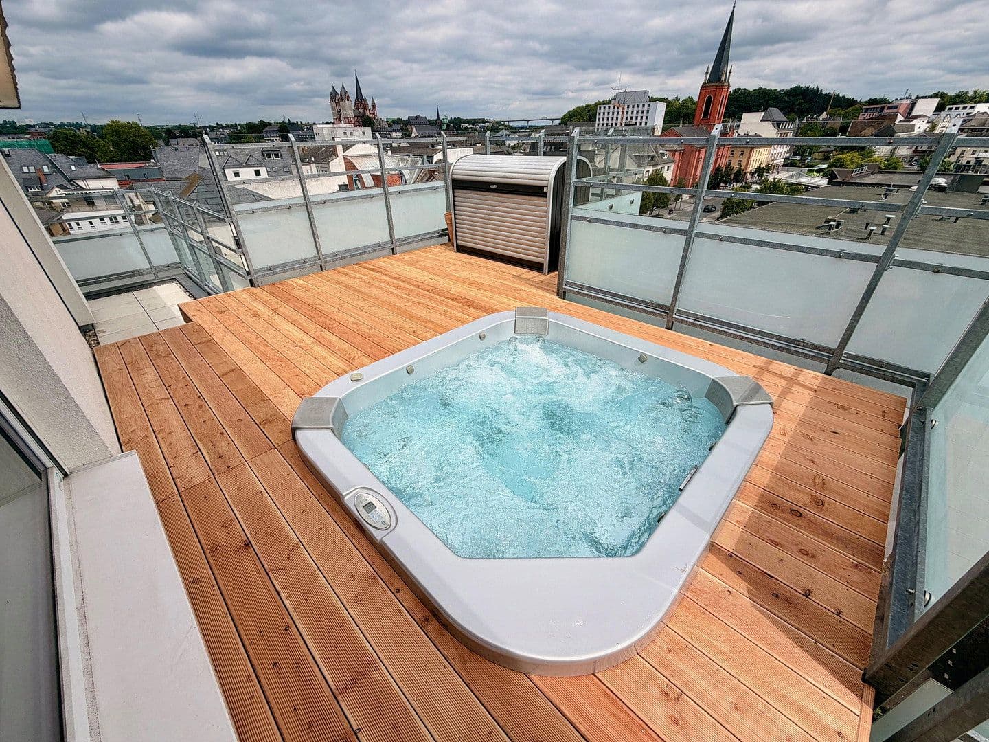 Predaj bytu 4-izbový 196 m², Limburg an der Lahn, Hesensko Predaj bytu 4-izbový 196 m², Limburg an der Lahn, Hesensko