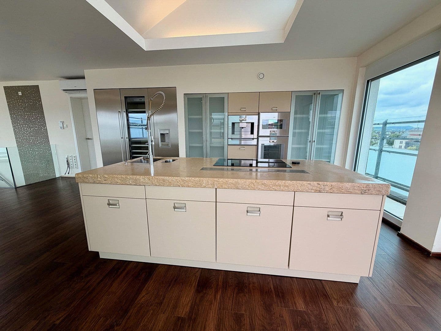 Predaj bytu 4-izbový 196 m², Limburg an der Lahn, Hesensko Predaj bytu 4-izbový 196 m², Limburg an der Lahn, Hesensko