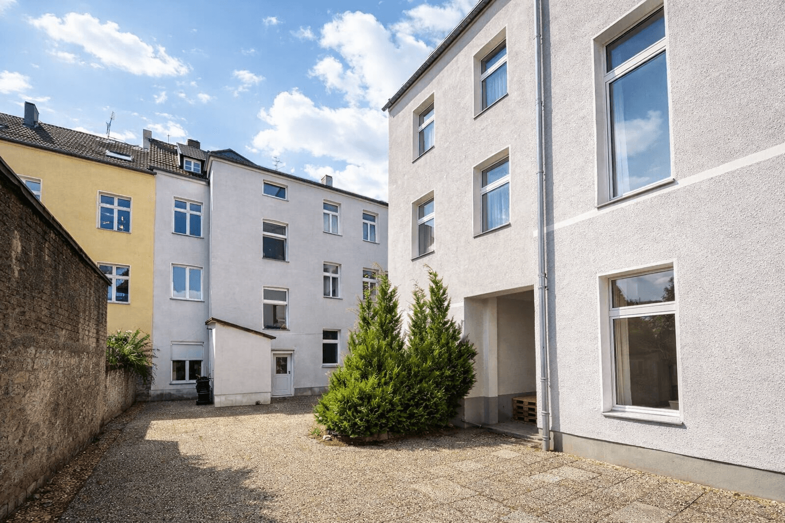 Predaj domu 1.190 m², pozemok 579 m², Gelsenkirchen, Severné Porýnie - Westfálsko Predaj domu 1.190 m², pozemok 579 m², Gelsenkirchen, Severné Porýnie - Westfálsko