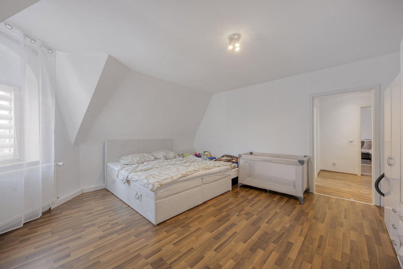 Predaj domu 1.190 m², pozemok 579 m², Gelsenkirchen, Severné Porýnie - Westfálsko Predaj domu 1.190 m², pozemok 579 m², Gelsenkirchen, Severné Porýnie - Westfálsko
