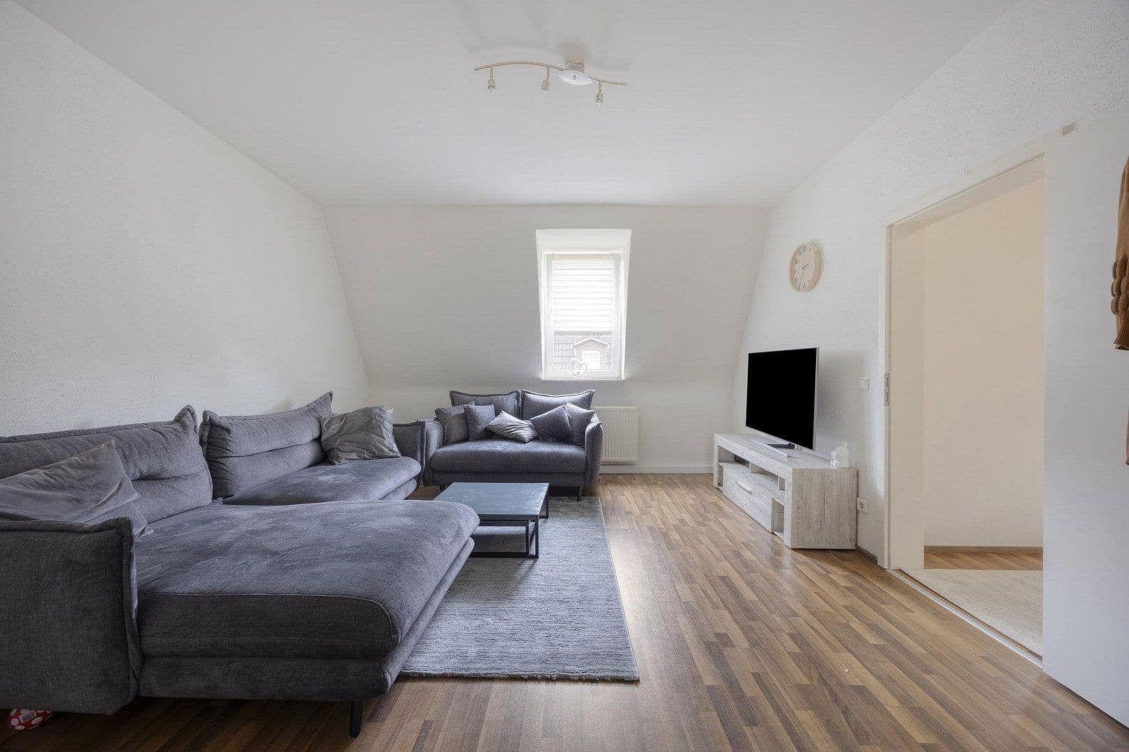 Predaj domu 1.190 m², pozemok 579 m², Gelsenkirchen, Severné Porýnie - Westfálsko Predaj domu 1.190 m², pozemok 579 m², Gelsenkirchen, Severné Porýnie - Westfálsko