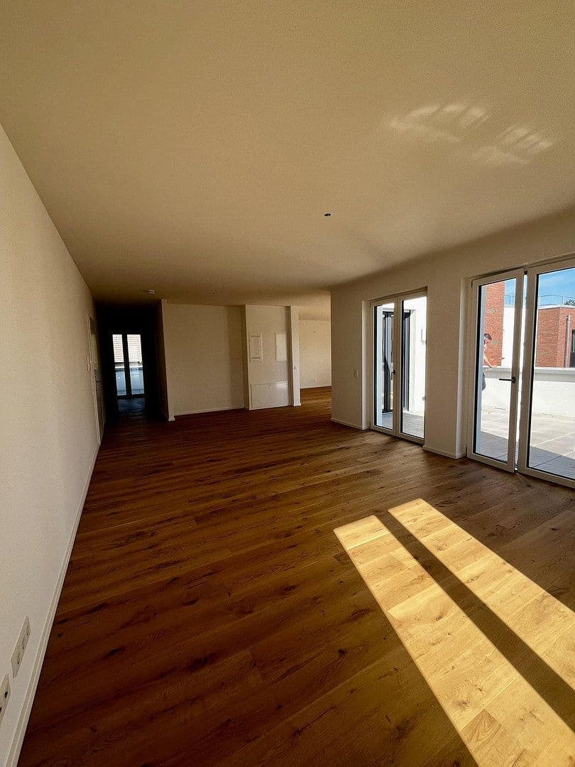Prenájom bytu 3-izbový 135 m², Alte Str. 12, Frechen, Severné Porýnie - Westfálsko Prenájom bytu 3-izbový 135 m², Alte Str. 12, Frechen, Severné Porýnie - Westfálsko