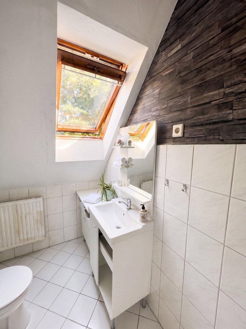 Predaj domu 125 m², pozemok 700 m², Berne, Dolné Sasko Predaj domu 125 m², pozemok 700 m², Berne, Dolné Sasko