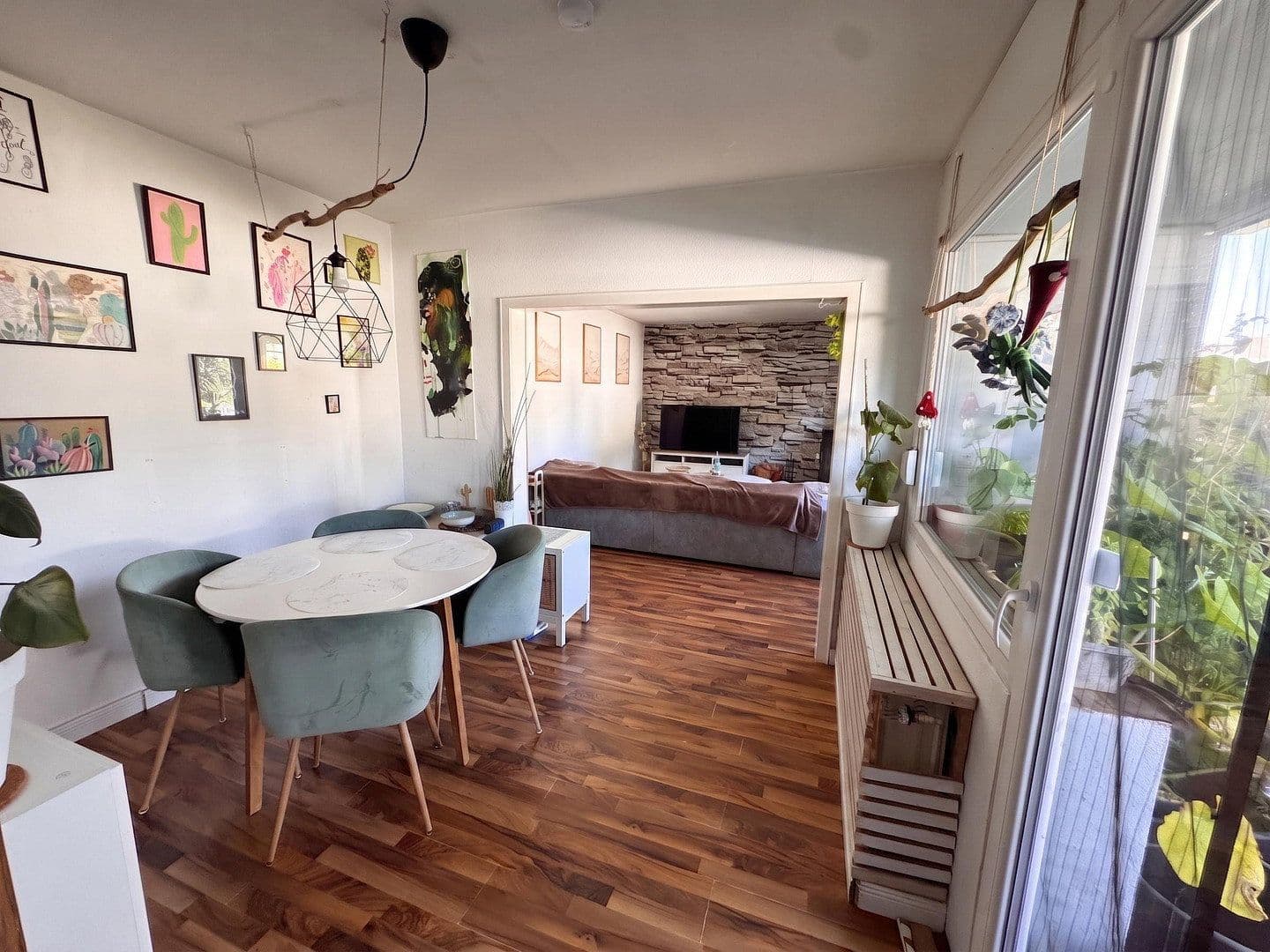 Predaj domu 125 m², pozemok 700 m², Berne, Dolné Sasko Predaj domu 125 m², pozemok 700 m², Berne, Dolné Sasko