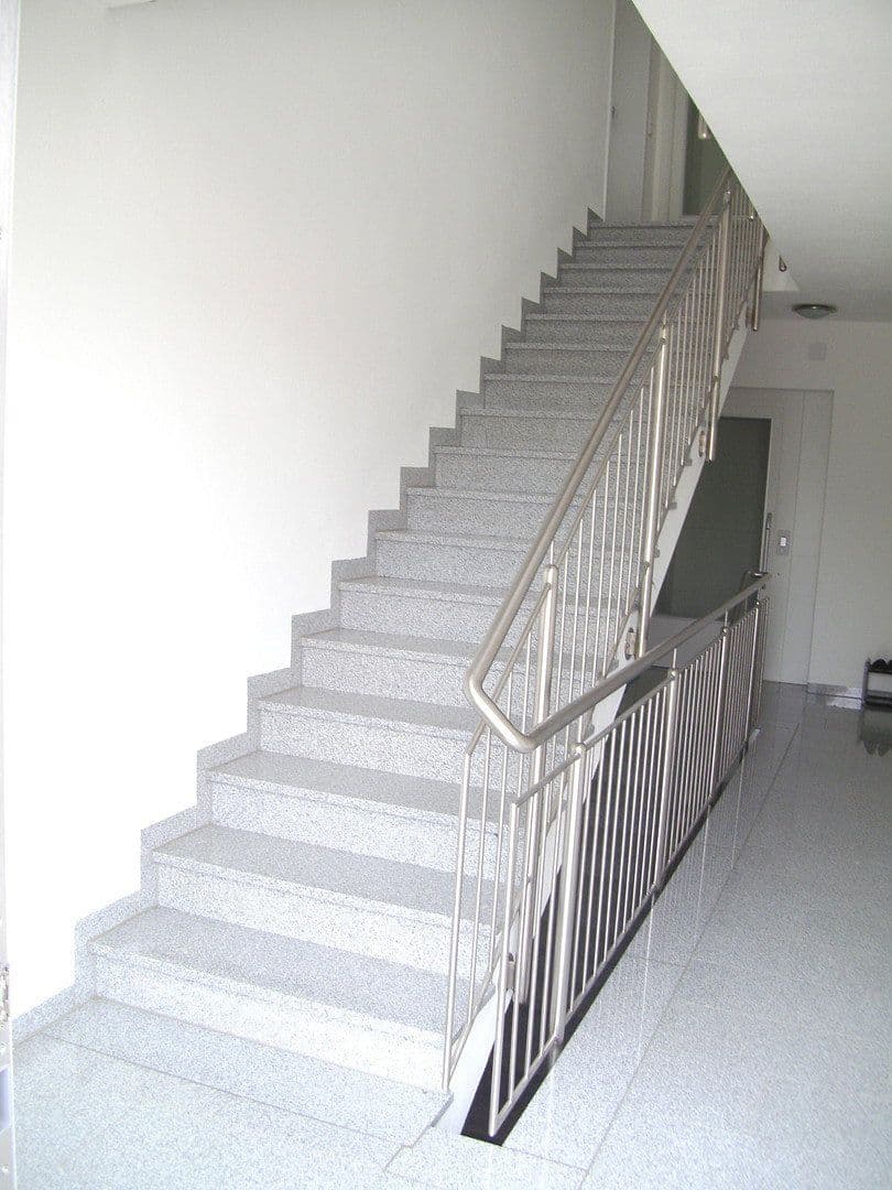 Prenájom bytu 4-izbový 145 m², Wiesham 3d, Grafing, Bavorsko Prenájom bytu 4-izbový 145 m², Wiesham 3d, Grafing, Bavorsko