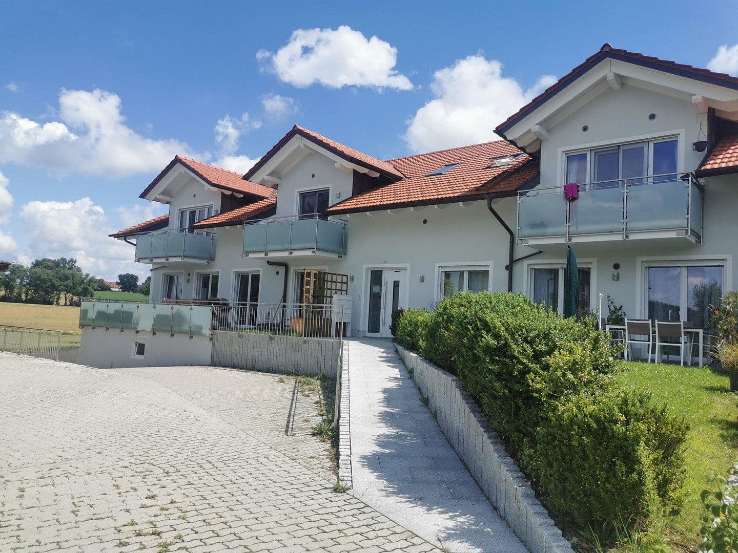 Prenájom bytu 4-izbový 145 m², Wiesham 3d, Grafing, Bavorsko Prenájom bytu 4-izbový 145 m², Wiesham 3d, Grafing, Bavorsko