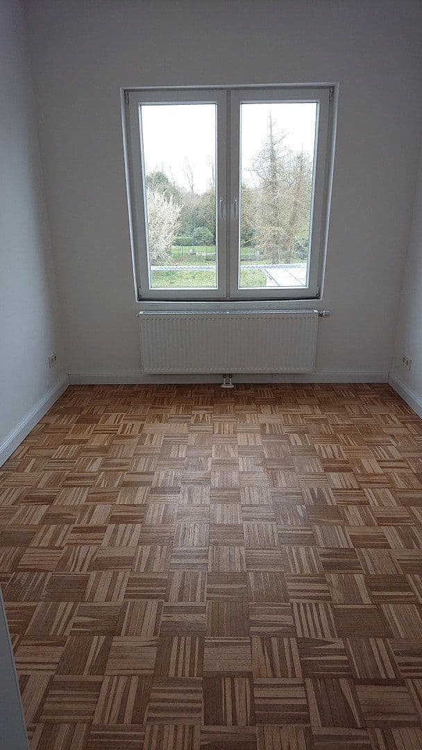 Prenájom bytu 5-izbový 84 m², Lange Straße 35, Nordenham, Dolné Sasko Prenájom bytu 5-izbový 84 m², Lange Straße 35, Nordenham, Dolné Sasko