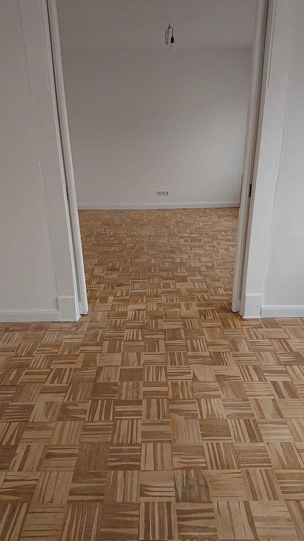 Prenájom bytu 5-izbový 84 m², Lange Straße 35, Nordenham, Dolné Sasko Prenájom bytu 5-izbový 84 m², Lange Straße 35, Nordenham, Dolné Sasko