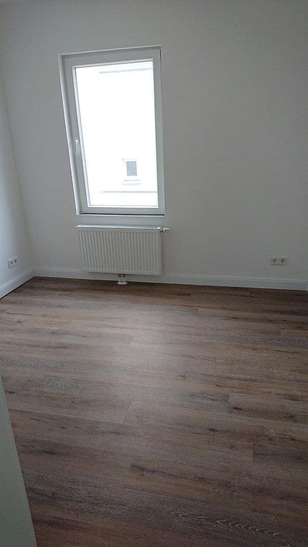 Prenájom bytu 5-izbový 84 m², Lange Straße 35, Nordenham, Dolné Sasko Prenájom bytu 5-izbový 84 m², Lange Straße 35, Nordenham, Dolné Sasko