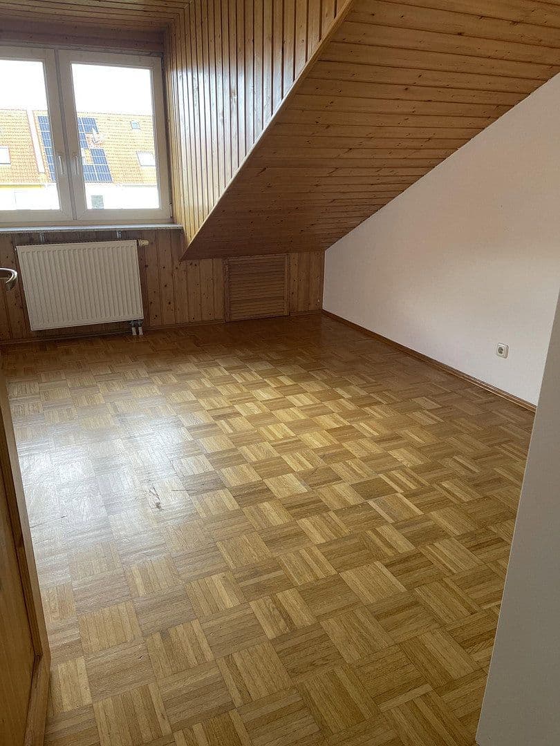 Prenájom bytu 3-izbový 70 m², Ginsheim-Gustavsburg, Hesensko Prenájom bytu 3-izbový 70 m², Ginsheim-Gustavsburg, Hesensko