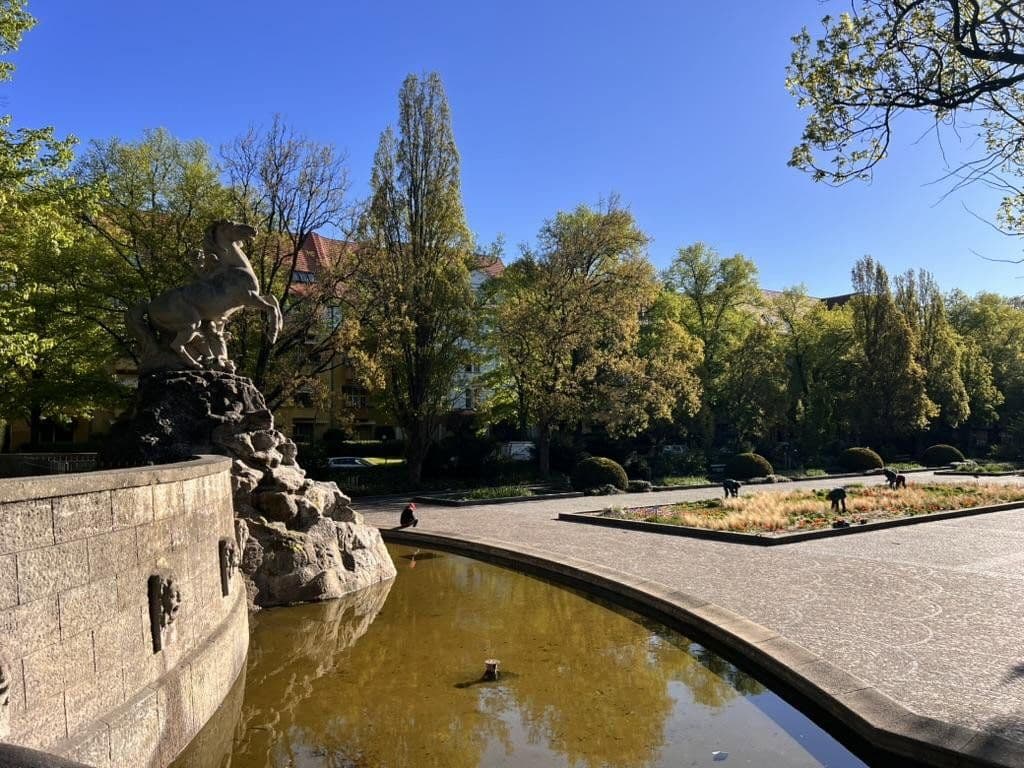 Predaj bytu 2-izbový 61 m², Eberbacher Str 3, Berlin, Berlín Predaj bytu 2-izbový 61 m², Eberbacher Str 3, Berlin, Berlín