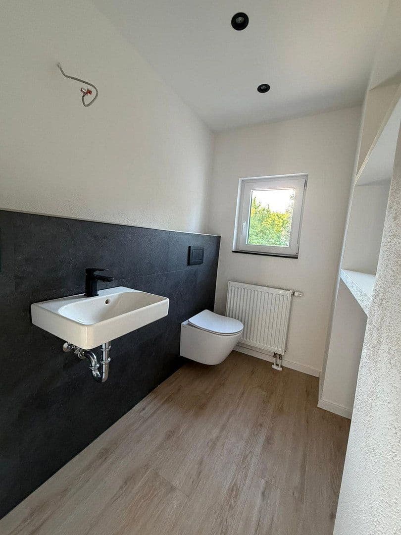 Predaj domu 100 m², pozemok 500 m², Saarbrücken, Sársko Predaj domu 100 m², pozemok 500 m², Saarbrücken, Sársko