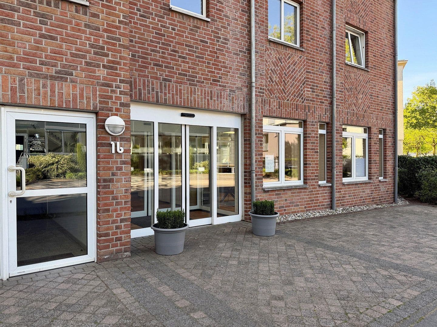 Prenájom kancelárie 407 m², Mühlenweg 16, Geldern, Severné Porýnie - Westfálsko Prenájom kancelárie 407 m², Mühlenweg 16, Geldern, Severné Porýnie - Westfálsko