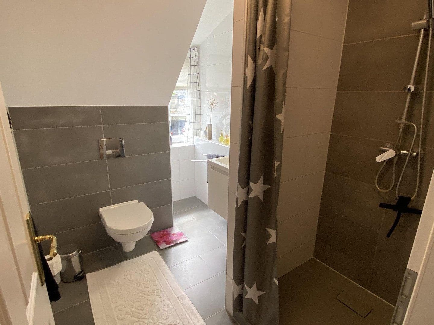 Predaj domu 240 m², pozemok 720 m², Lilienthal, Dolné Sasko Predaj domu 240 m², pozemok 720 m², Lilienthal, Dolné Sasko