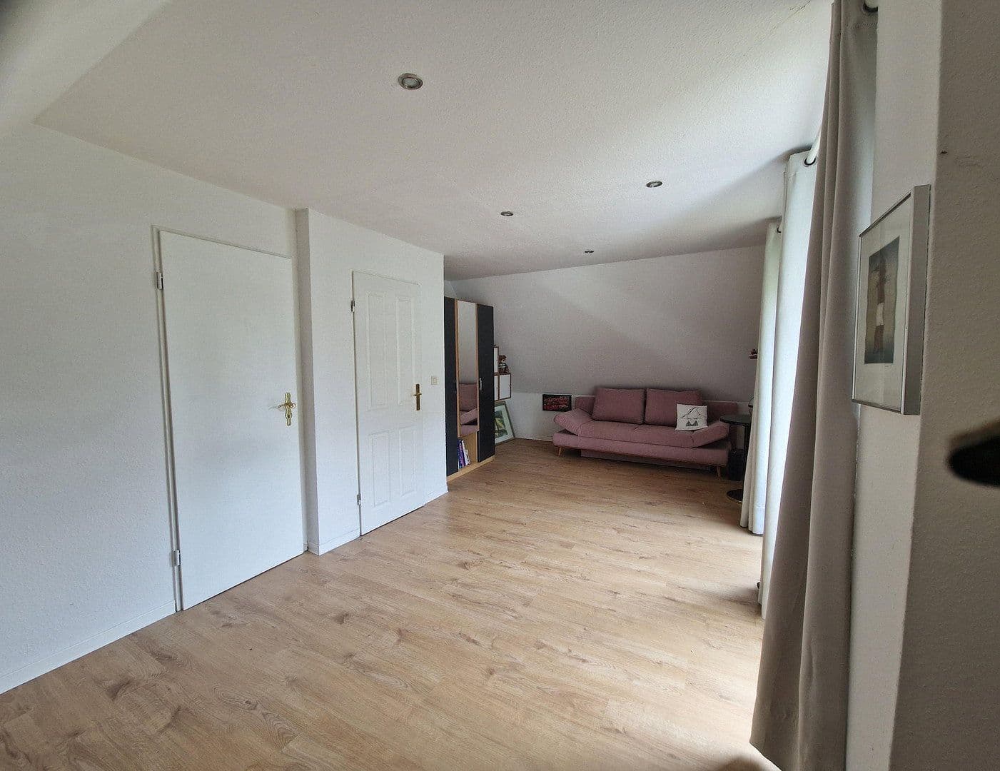 Predaj domu 240 m², pozemok 720 m², Lilienthal, Dolné Sasko Predaj domu 240 m², pozemok 720 m², Lilienthal, Dolné Sasko