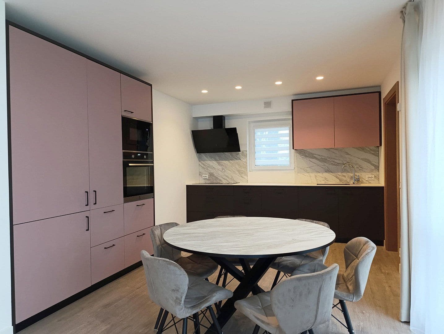Predaj domu 150 m², pozemok 420 m², Steinbergskamp 3B, Basdahl, Dolné Sasko Predaj domu 150 m², pozemok 420 m², Steinbergskamp 3B, Basdahl, Dolné Sasko