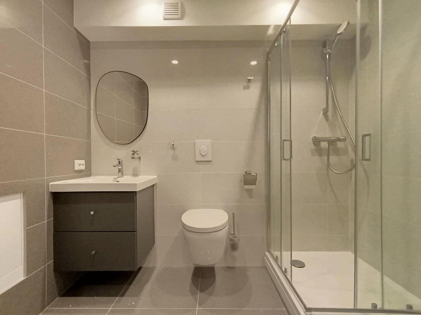 Predaj domu 150 m², pozemok 420 m², Steinbergskamp 3B, Basdahl, Dolné Sasko Predaj domu 150 m², pozemok 420 m², Steinbergskamp 3B, Basdahl, Dolné Sasko