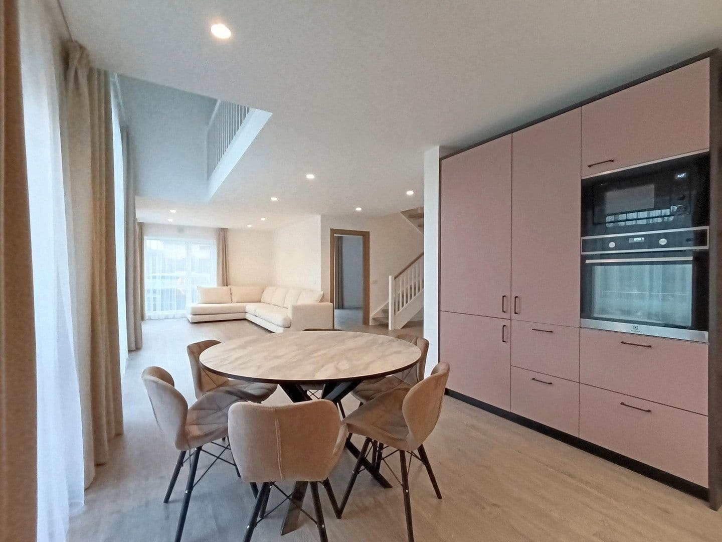 Predaj domu 150 m², pozemok 420 m², Steinbergskamp 3B, Basdahl, Dolné Sasko Predaj domu 150 m², pozemok 420 m², Steinbergskamp 3B, Basdahl, Dolné Sasko