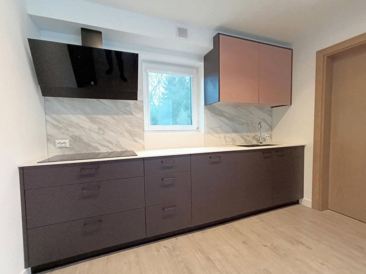 Predaj domu 150 m², pozemok 420 m², Steinbergskamp 3B, Basdahl, Dolné Sasko Predaj domu 150 m², pozemok 420 m², Steinbergskamp 3B, Basdahl, Dolné Sasko