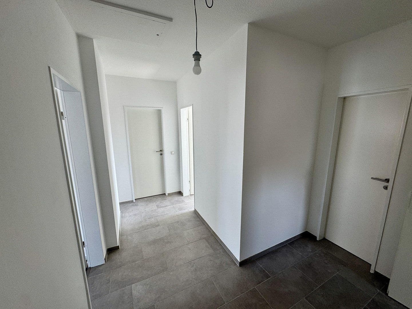 Prenájom bytu 3-izbový 60 m², Kaiserstr., Herzogenrath, Severné Porýnie - Westfálsko Prenájom bytu 3-izbový 60 m², Kaiserstr., Herzogenrath, Severné Porýnie - Westfálsko