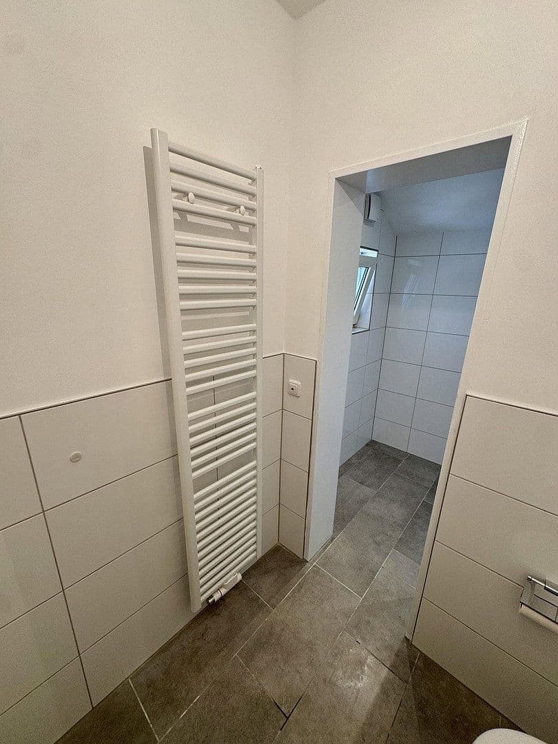 Prenájom bytu 3-izbový 60 m², Kaiserstr., Herzogenrath, Severné Porýnie - Westfálsko Prenájom bytu 3-izbový 60 m², Kaiserstr., Herzogenrath, Severné Porýnie - Westfálsko