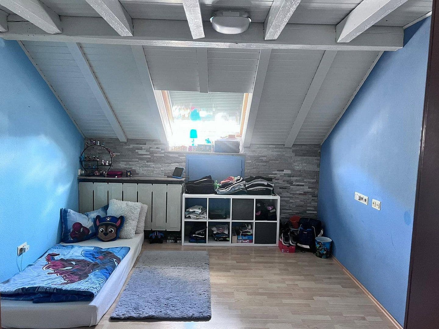 Prenájom bytu 4-izbový 82 m², Neckartenzlingen, Bádensko-Wurttembersko Prenájom bytu 4-izbový 82 m², Neckartenzlingen, Bádensko-Wurttembersko