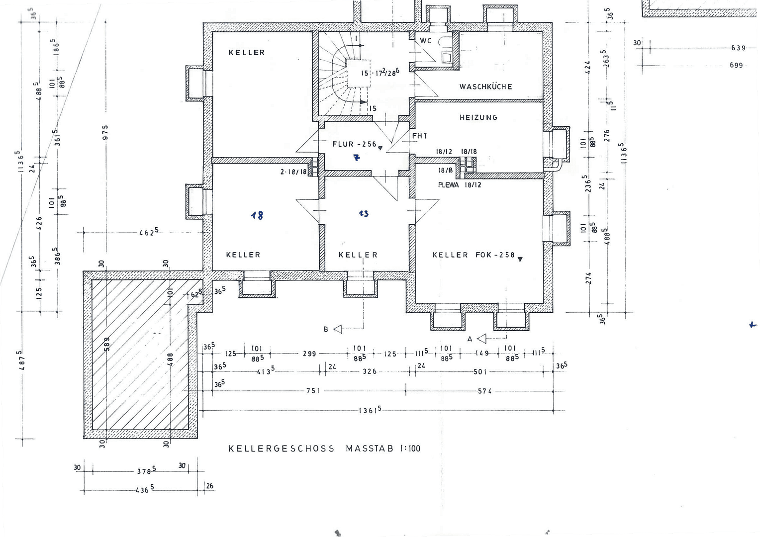 Predaj domu 300 m², pozemok 931 m², Huglfing, Bavorsko Predaj domu 300 m², pozemok 931 m², Huglfing, Bavorsko