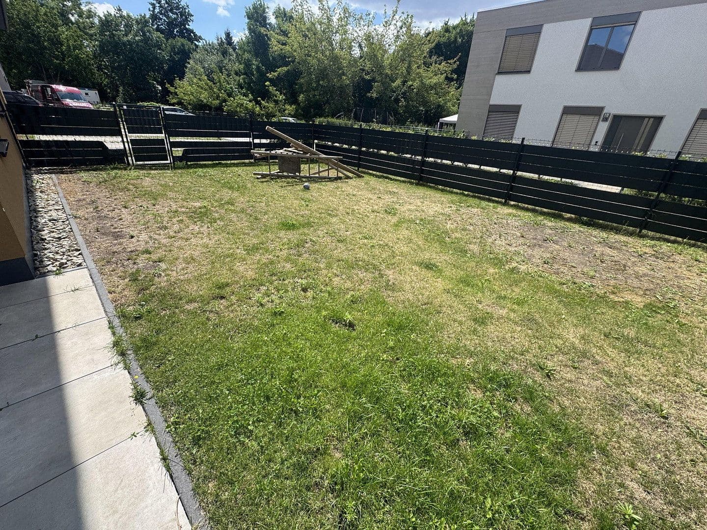 Prenájom bytu 4-izbový 105 m², Berlin, Berlín Prenájom bytu 4-izbový 105 m², Berlin, Berlín