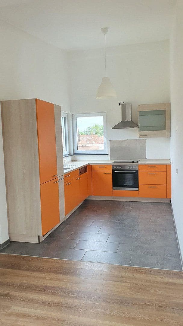 Prenájom bytu 4-izbový 100 m², Tiefenbach, Bádensko-Wurttembersko Prenájom bytu 4-izbový 100 m², Tiefenbach, Bádensko-Wurttembersko