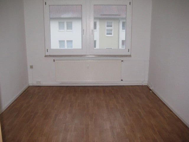 Prenájom bytu 2-izbový 46 m², Strasse des Aufbaus 15, Am Ohmberg, Durínsko Prenájom bytu 2-izbový 46 m², Strasse des Aufbaus 15, Am Ohmberg, Durínsko